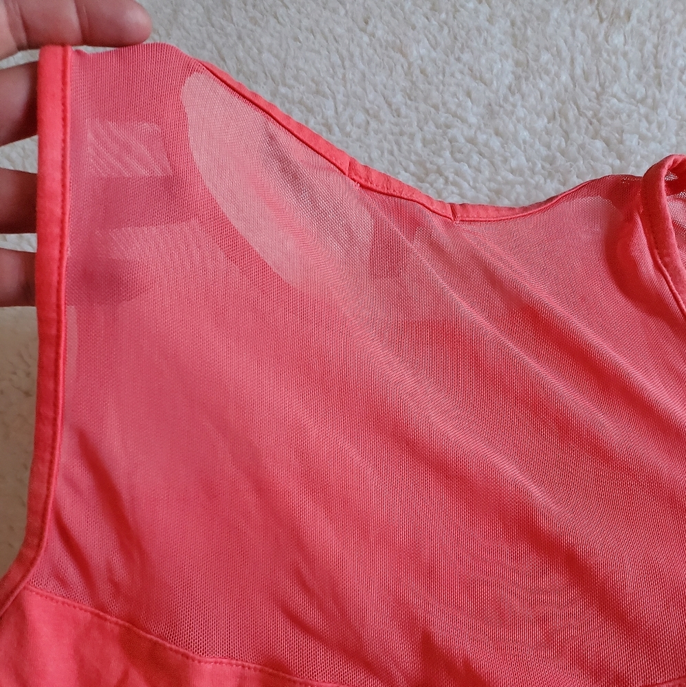 Crop top - Picture 4 of 4